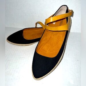 SEYCHELLES NWOT Black Canvas Ankle Strap Espadrille Flat